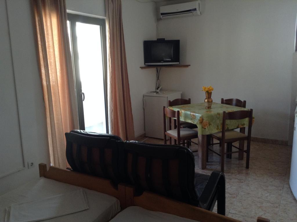 Hotel Kuca Tomovic Budva Exterior foto